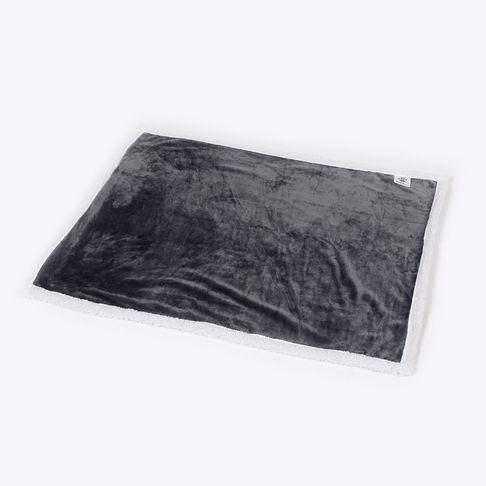 Danish Design Danish Essentials Fur Charcoal Blanket
